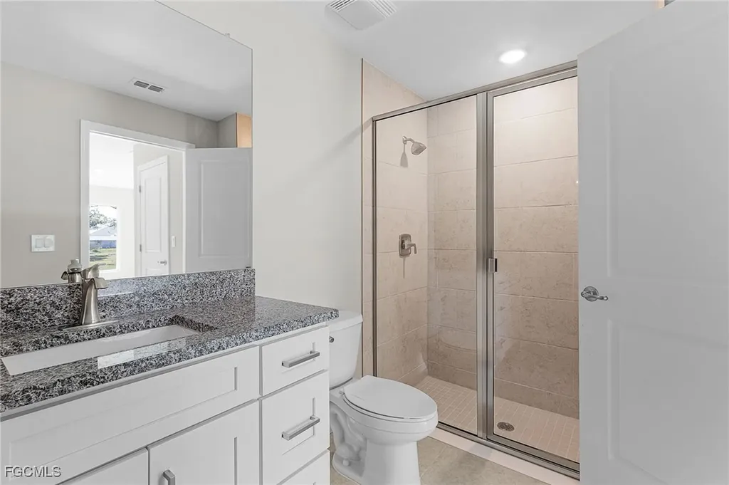545 Oakshire Lane Lehigh Acres FL 33972