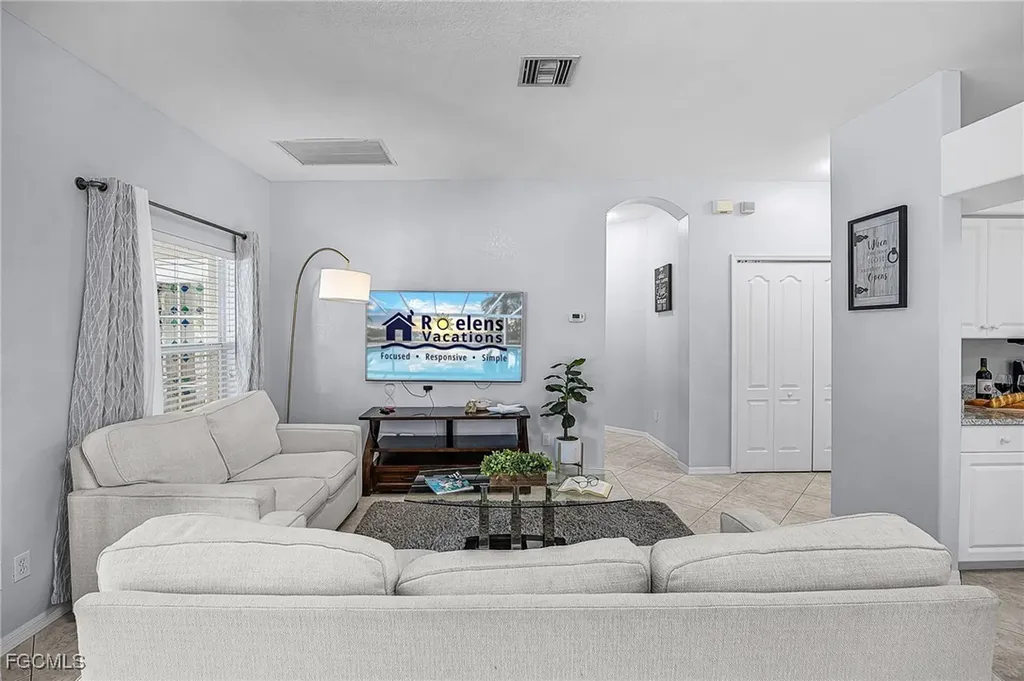 2649 SW 32nd Street Cape Coral FL 33914