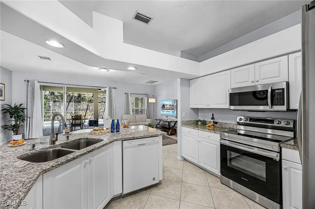 2649 SW 32nd Street Cape Coral FL 33914