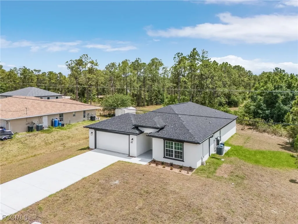 365 Woodburn Drive Lehigh Acres FL 33972