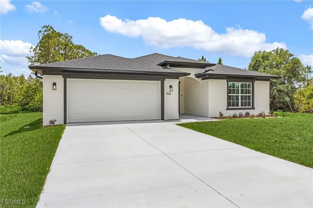 365 Woodburn Drive Lehigh Acres FL 33972
