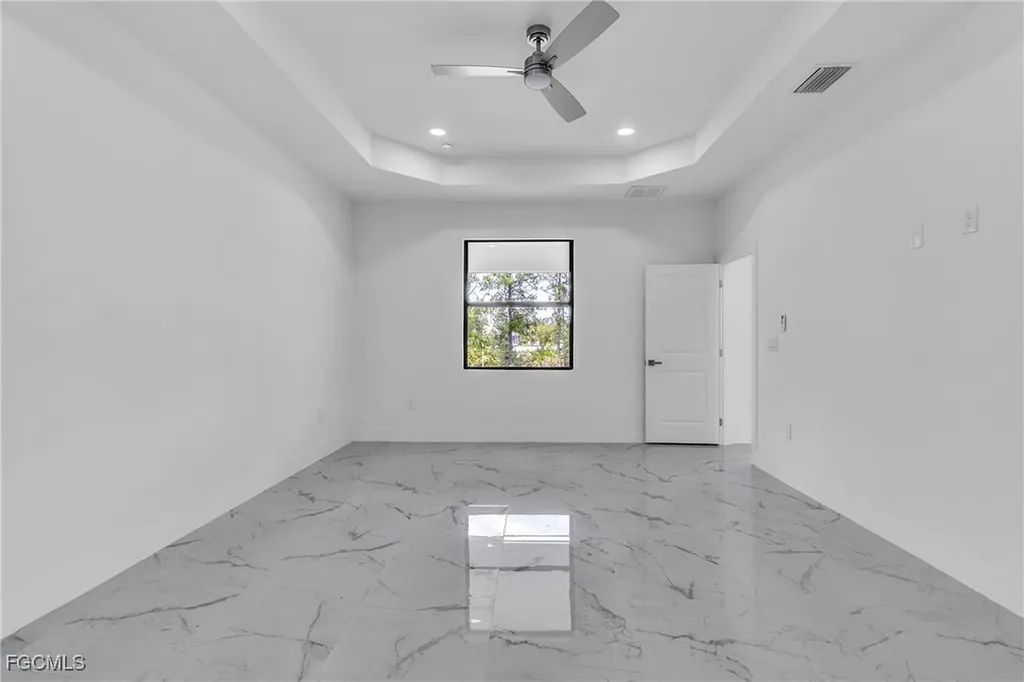 1025 Gladys Street Lehigh Acres FL 33974