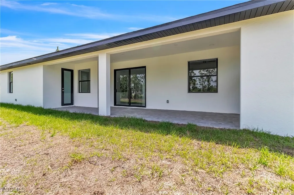 1025 Gladys Street Lehigh Acres FL 33974