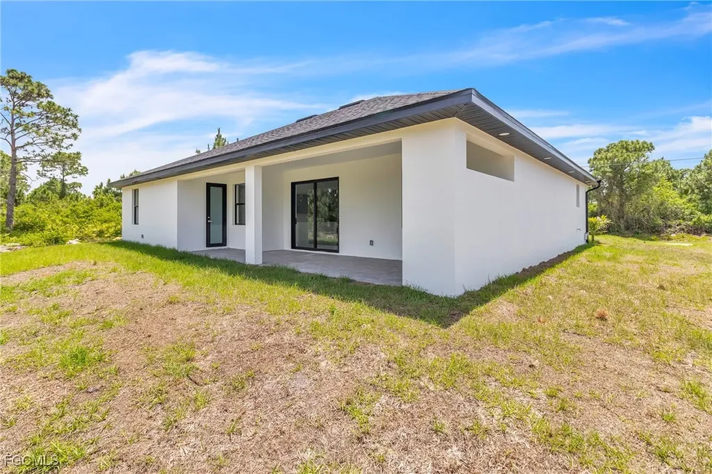 1025 Gladys Street Lehigh Acres FL 33974