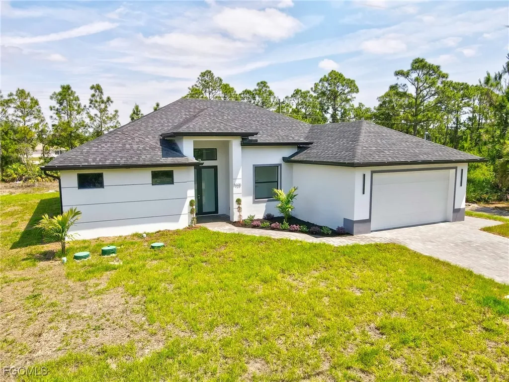 1025 Gladys Street Lehigh Acres FL 33974