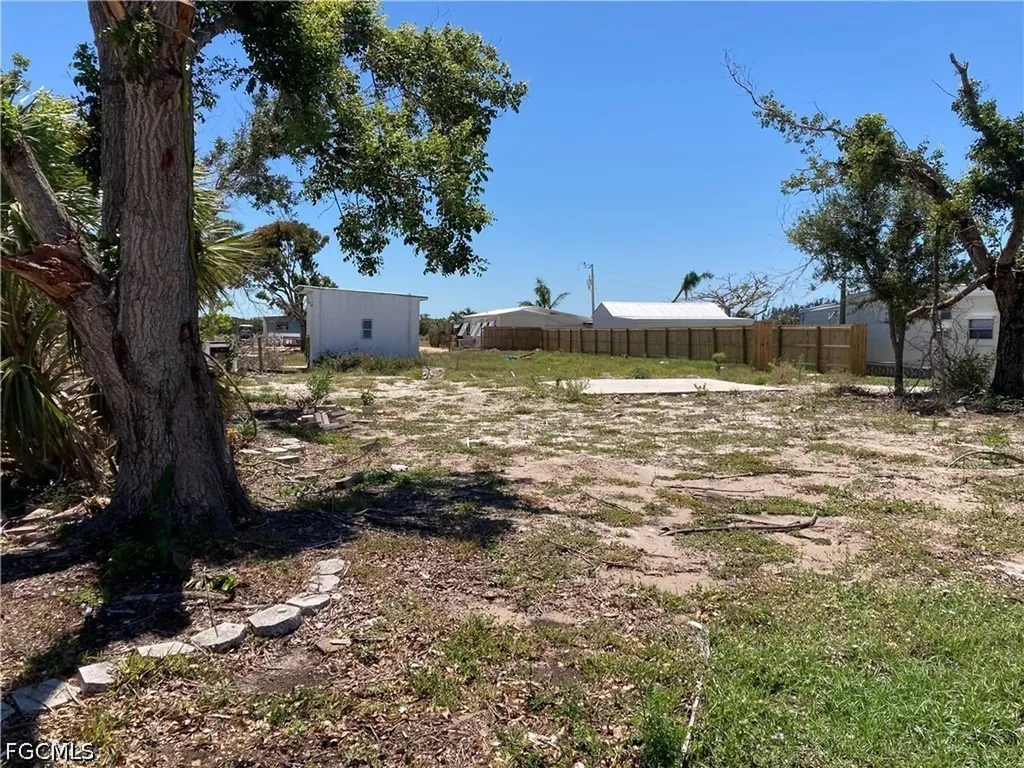 4809 Sandpiper Drive St. James City FL 33956