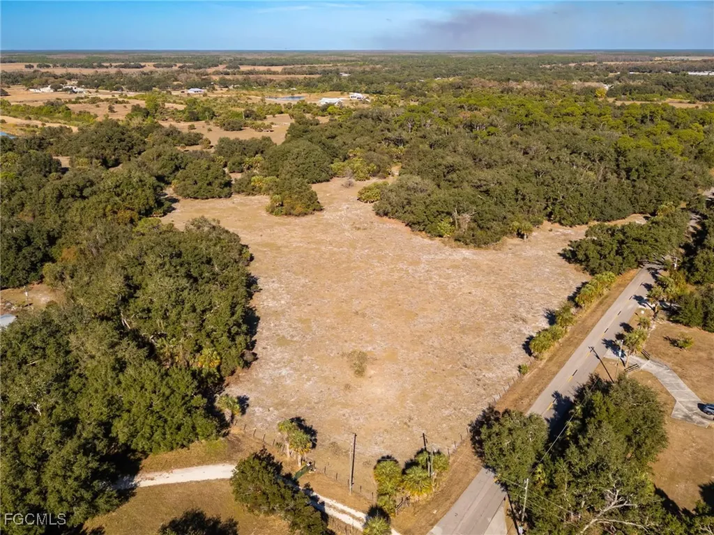18201 Persimmon Ridge Road Alva FL 33920