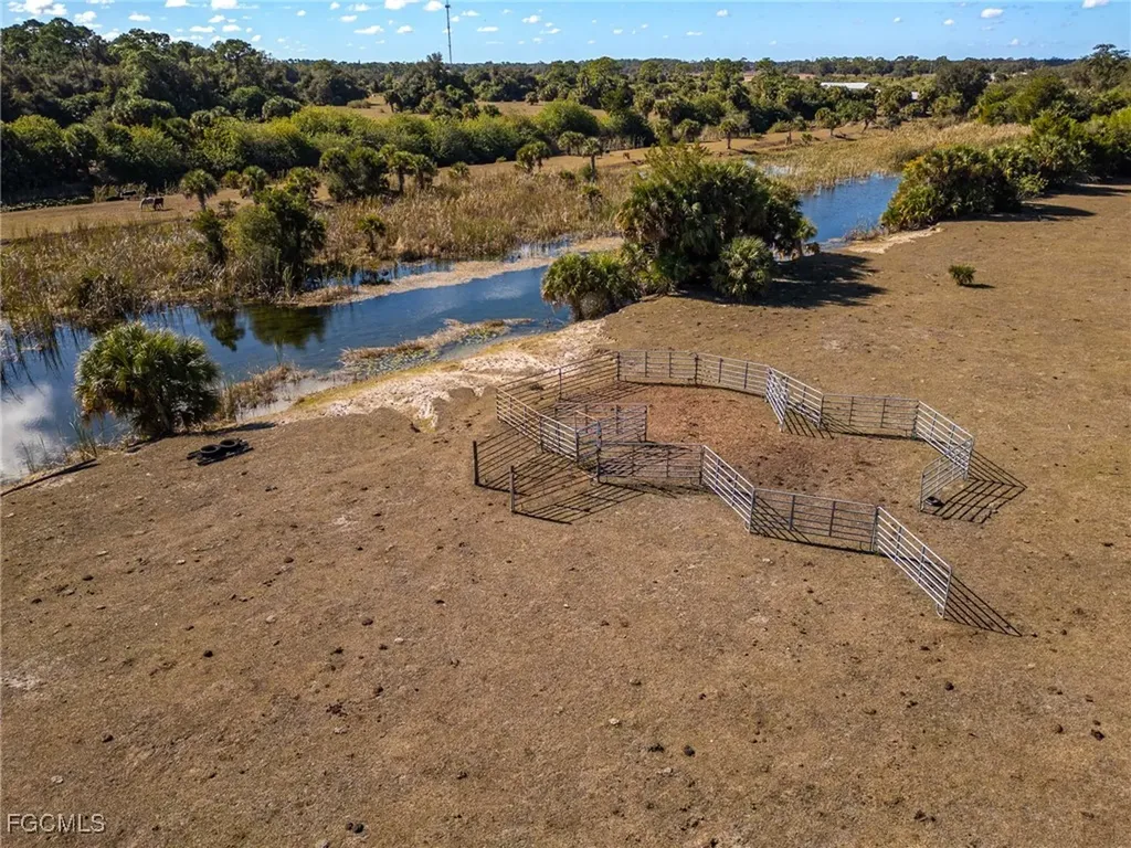 18201 Persimmon Ridge Road Alva FL 33920