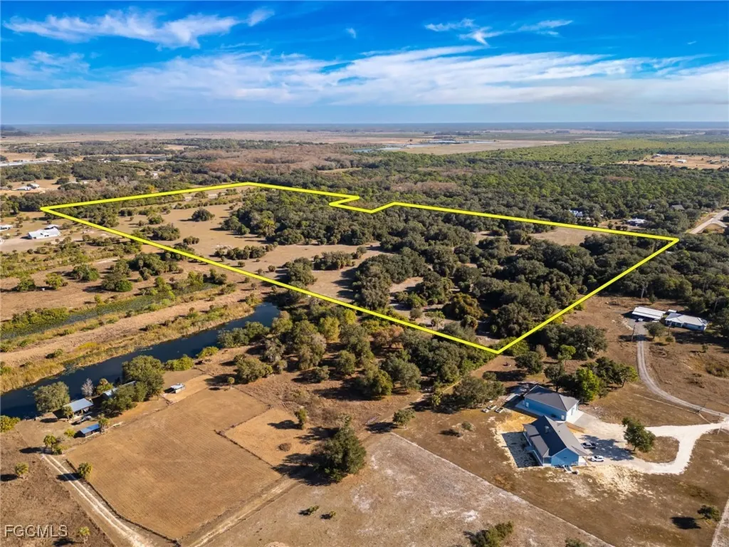 18201 Persimmon Ridge Road Alva FL 33920