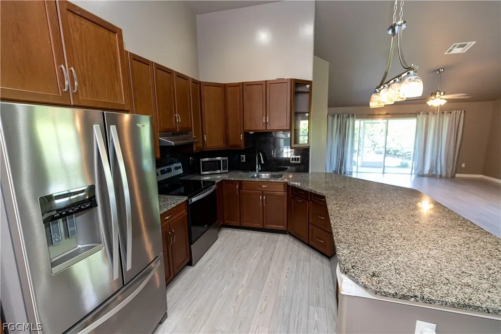 7500 Cameron Circle Fort Myers FL 33912