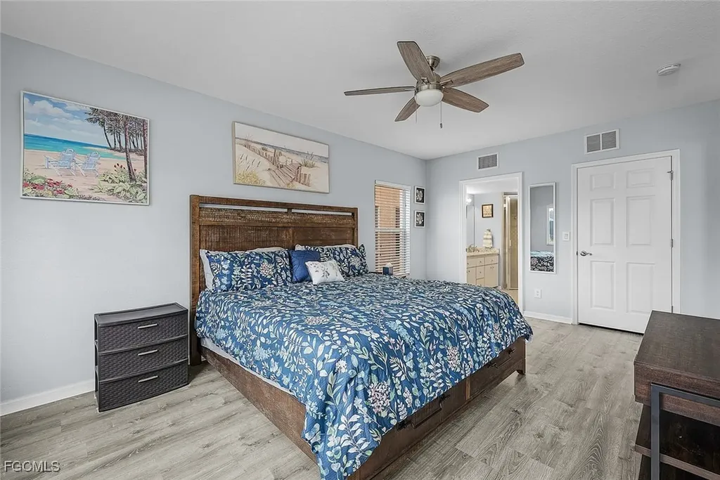 917 SW 47th Terrace Cape Coral FL 33914