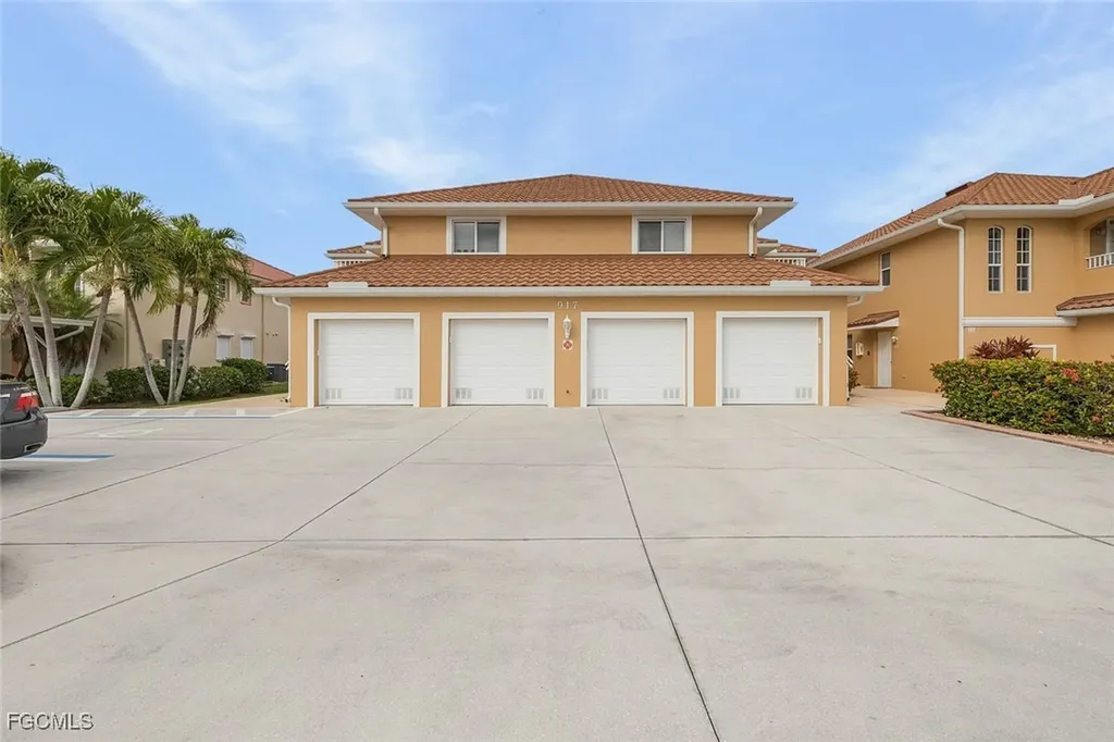 917 SW 47th Terrace Cape Coral FL 33914