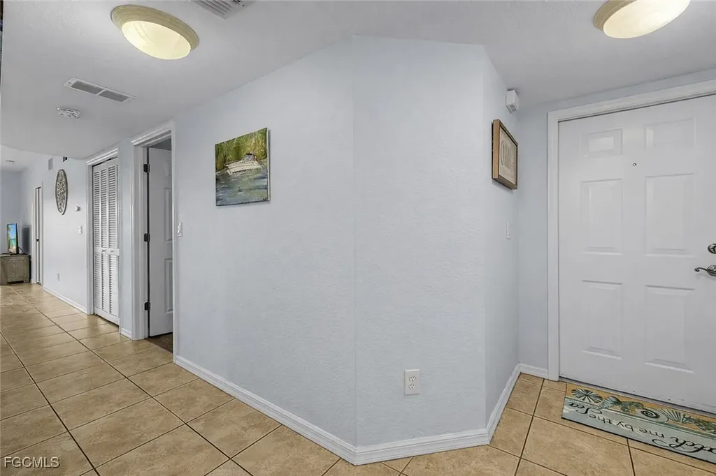 917 SW 47th Terrace Cape Coral FL 33914