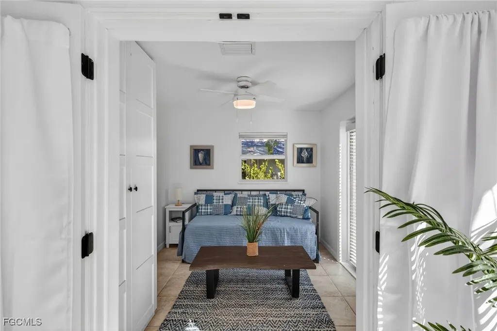1866 Ibis Lane Sanibel FL 33957