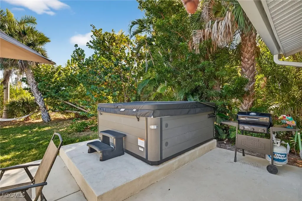 1866 Ibis Lane Sanibel FL 33957