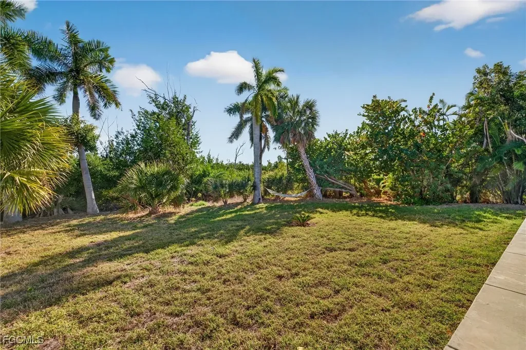 1866 Ibis Lane Sanibel FL 33957