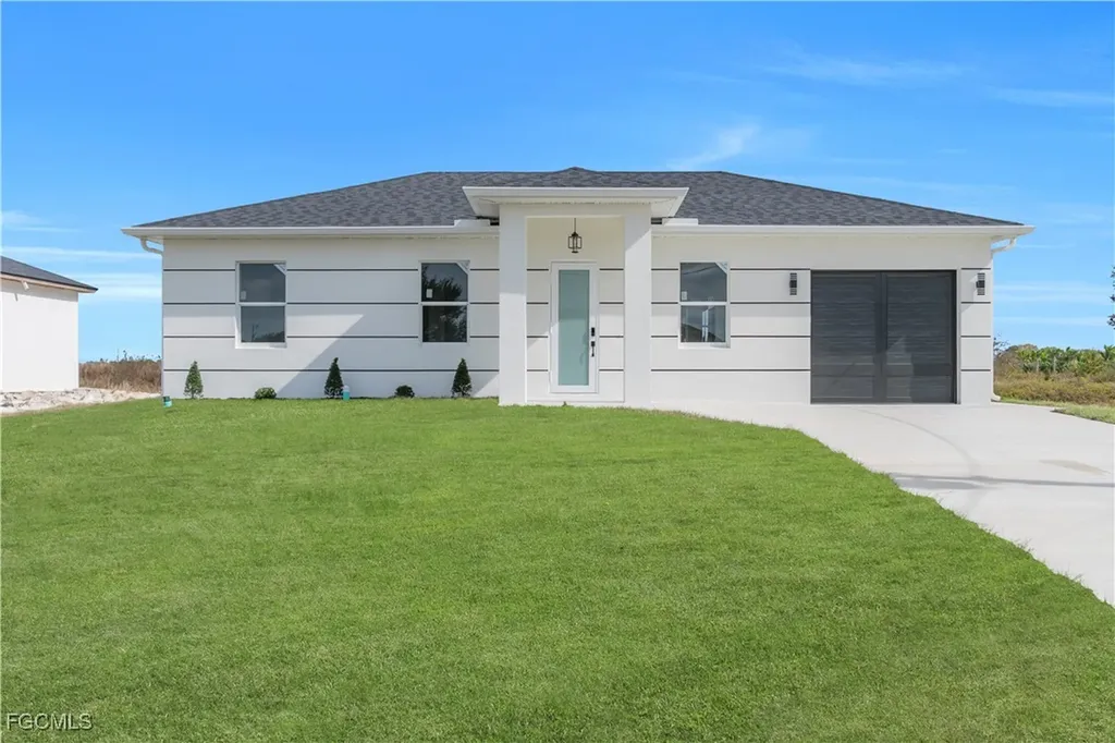 337 Rawlings Avenue Lehigh Acres FL 33974