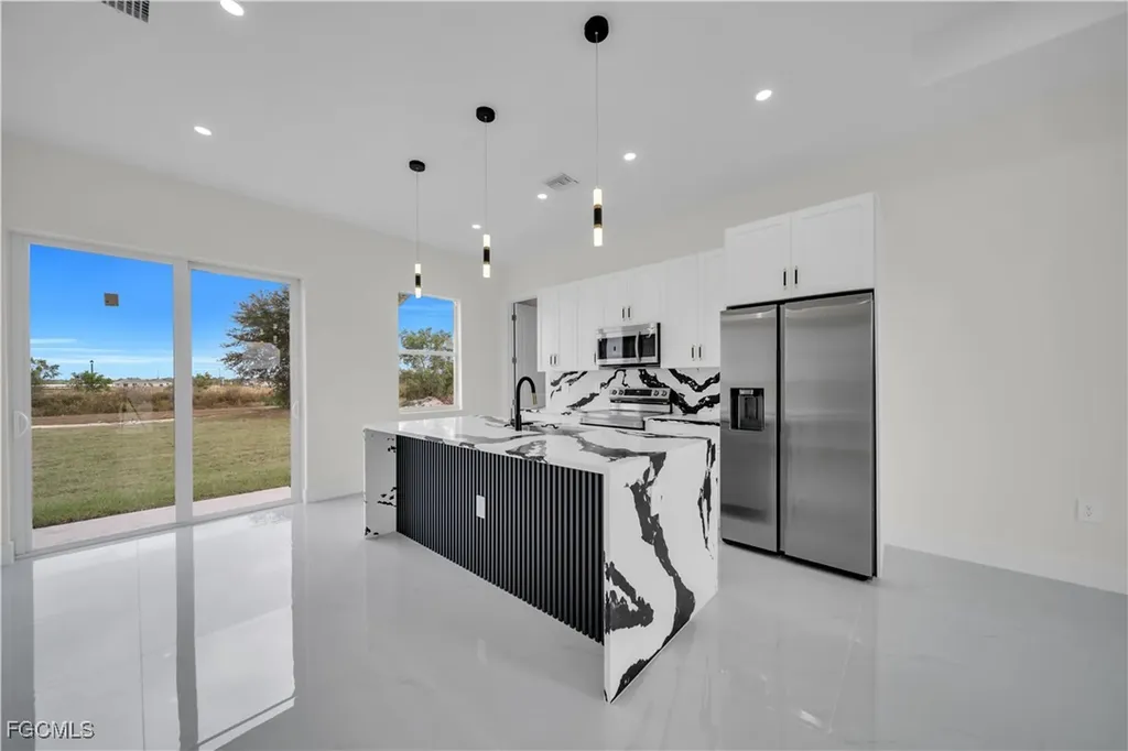 337 Rawlings Avenue Lehigh Acres FL 33974