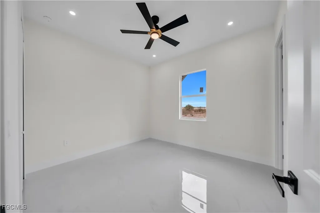 337 Rawlings Avenue Lehigh Acres FL 33974