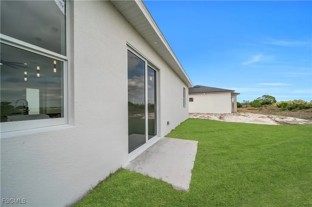 337 Rawlings Avenue Lehigh Acres FL 33974