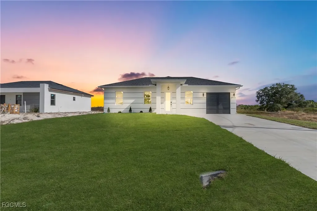 337 Rawlings Avenue Lehigh Acres FL 33974