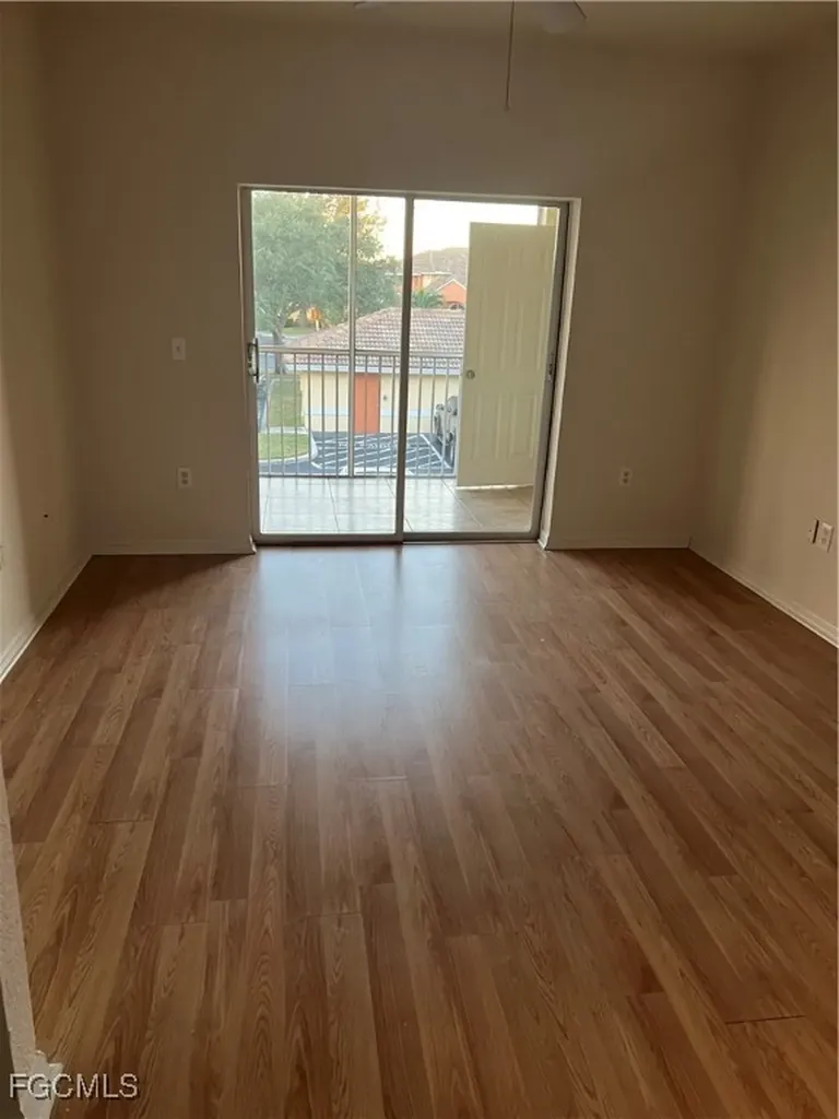 6461 Aragon Way Fort Myers FL 33966