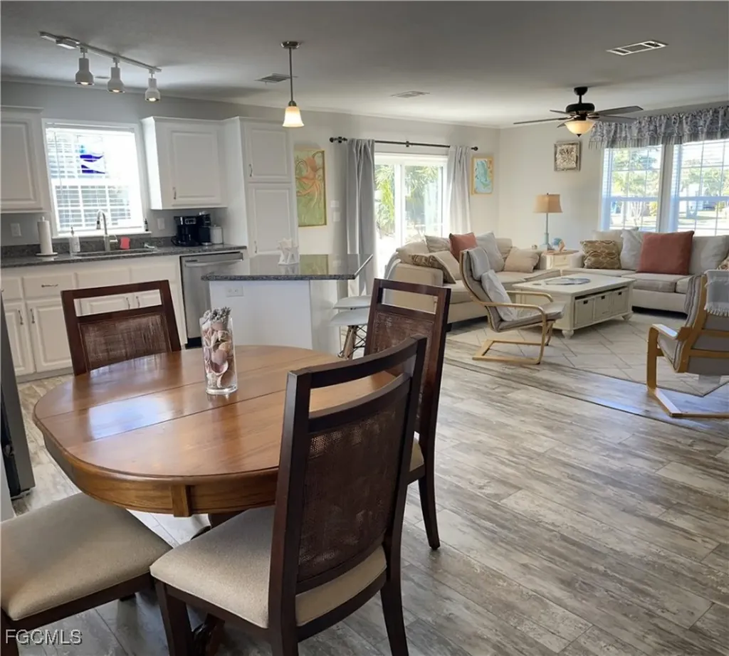 5520 Rainbow Drive Bokeelia FL 33922