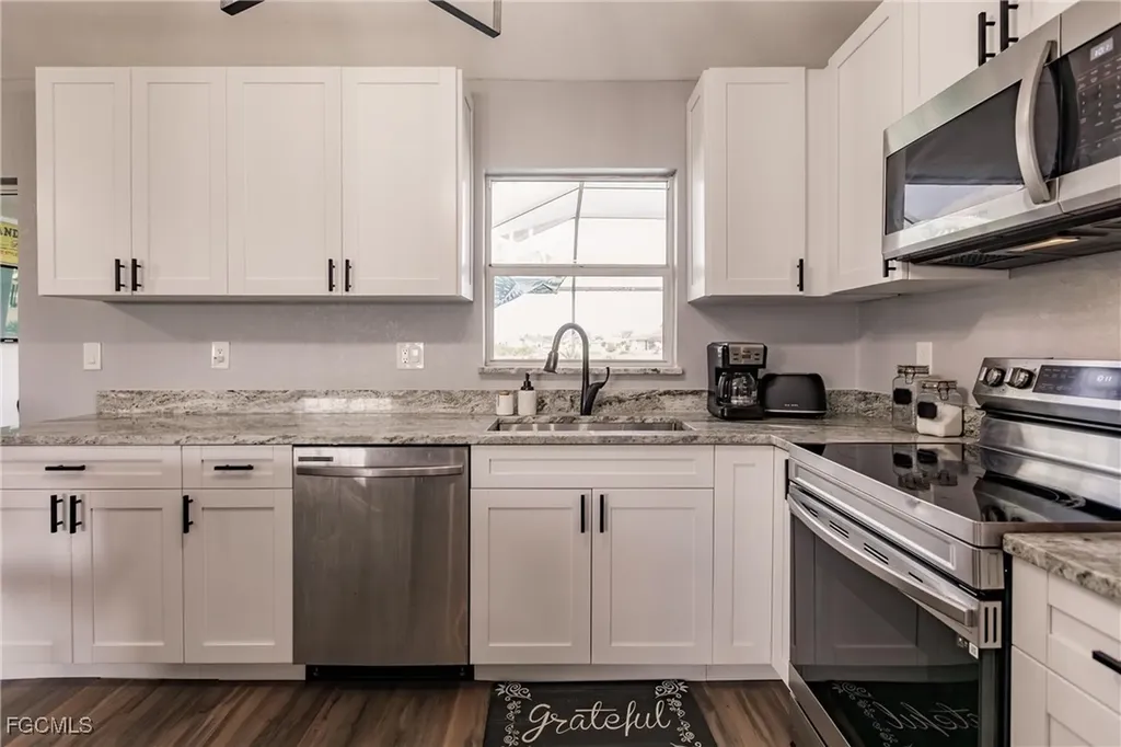 1034 NW 37th Avenue Cape Coral FL 33993