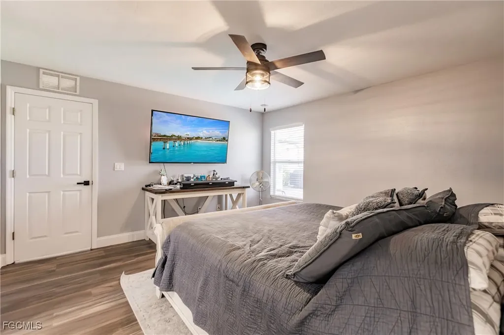 1034 NW 37th Avenue Cape Coral FL 33993