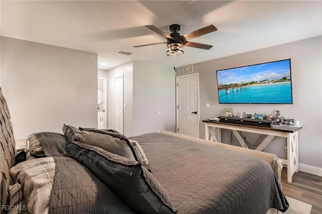 1034 NW 37th Avenue Cape Coral FL 33993