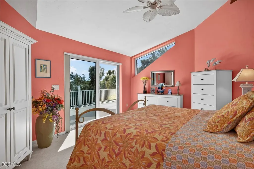5312 Ladyfinger Lake Road Sanibel FL 33957