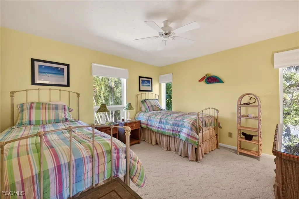 5312 Ladyfinger Lake Road Sanibel FL 33957
