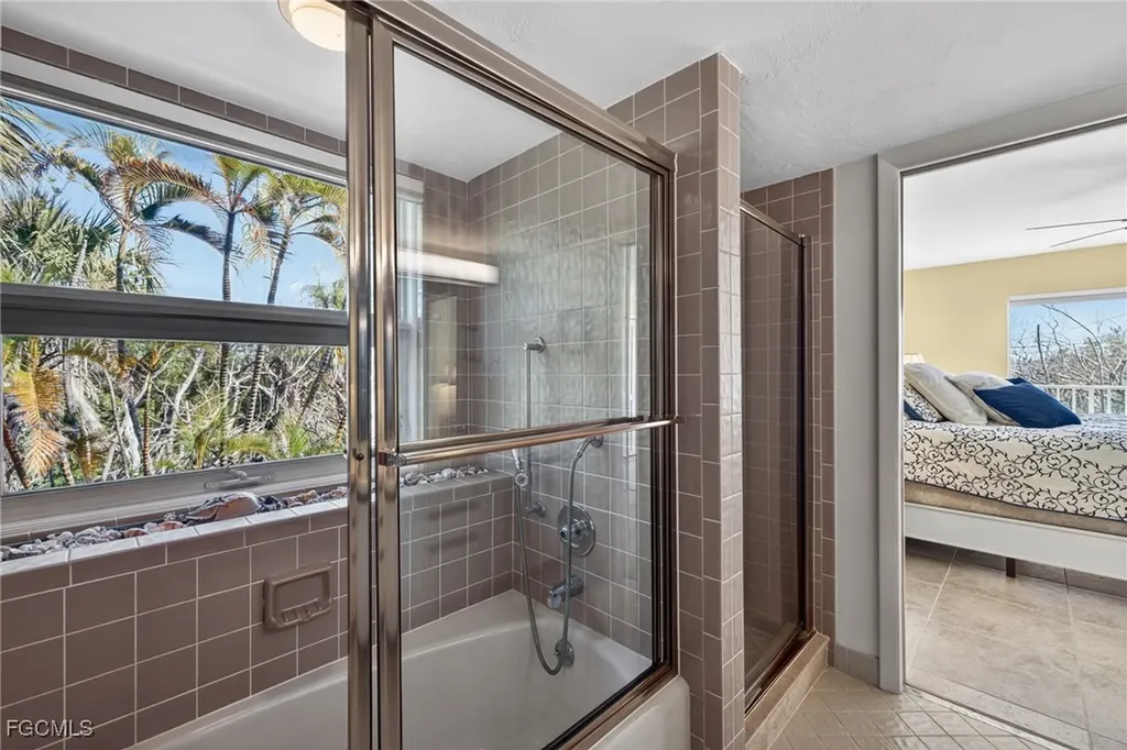 5312 Ladyfinger Lake Road Sanibel FL 33957