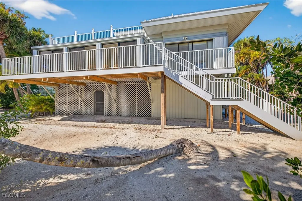 5312 Ladyfinger Lake Road Sanibel FL 33957