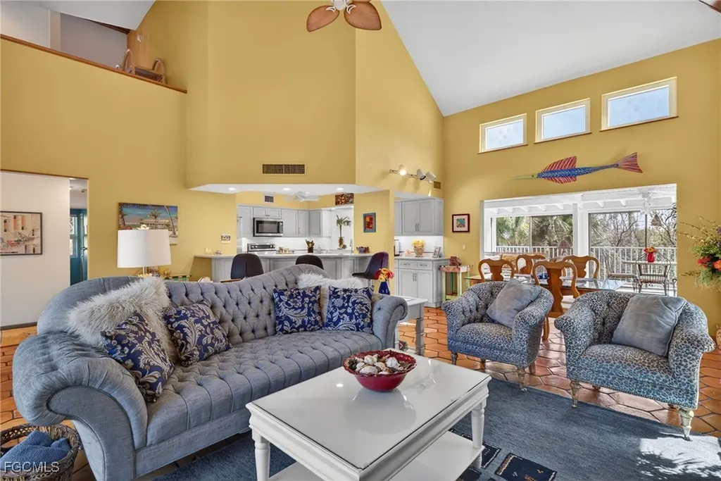 5312 Ladyfinger Lake Road Sanibel FL 33957