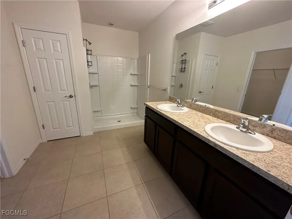 3488 Acapulco Circle Cape Coral FL 33909