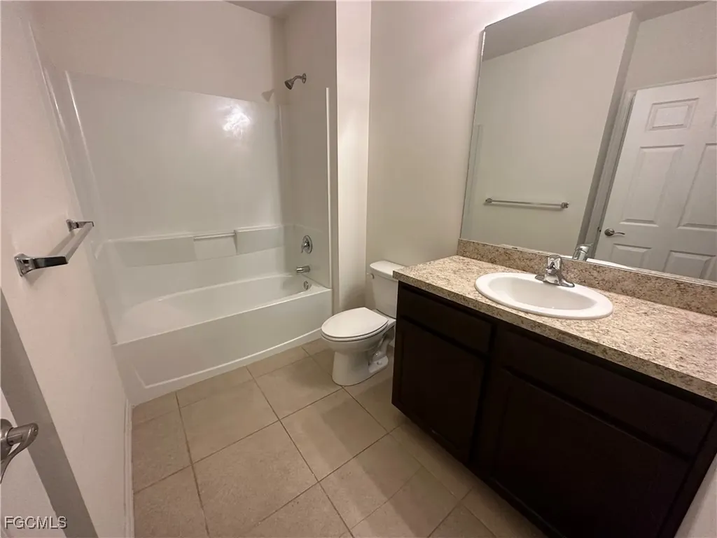 3488 Acapulco Circle Cape Coral FL 33909