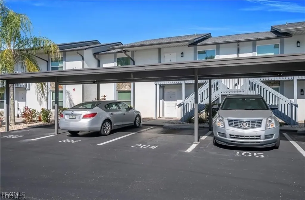 1521 SW 47th Terrace Cape Coral FL 33914