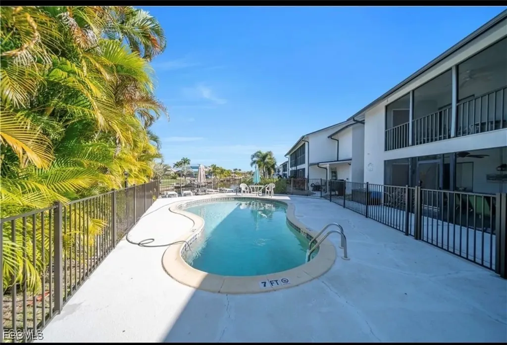 1521 SW 47th Terrace Cape Coral FL 33914