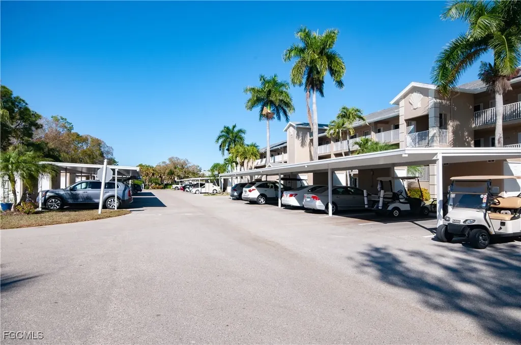 20121 Ian Court Estero FL 33928