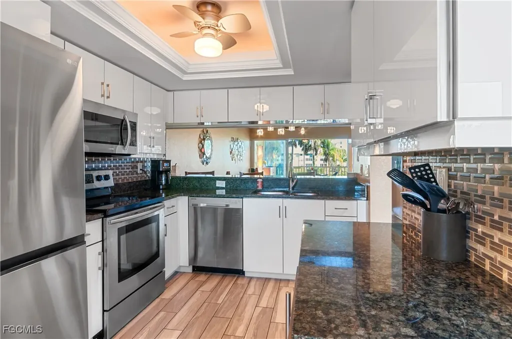 20121 Ian Court Estero FL 33928