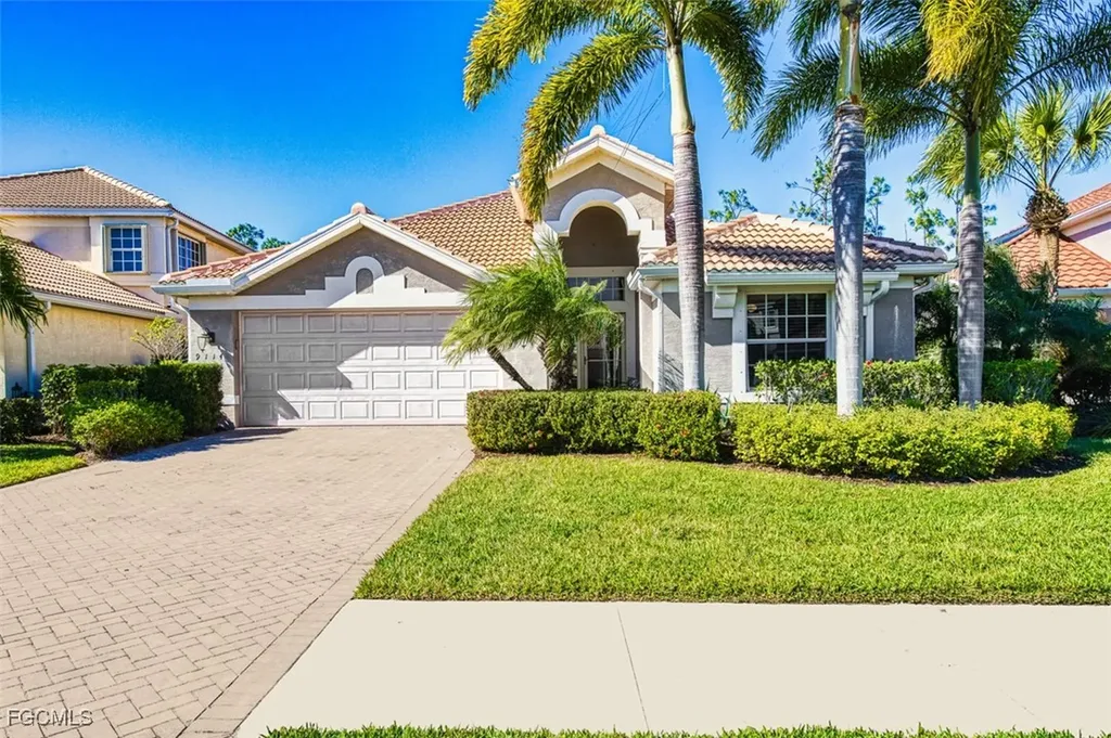 9114 Shadow Glen Way Fort Myers FL 33913