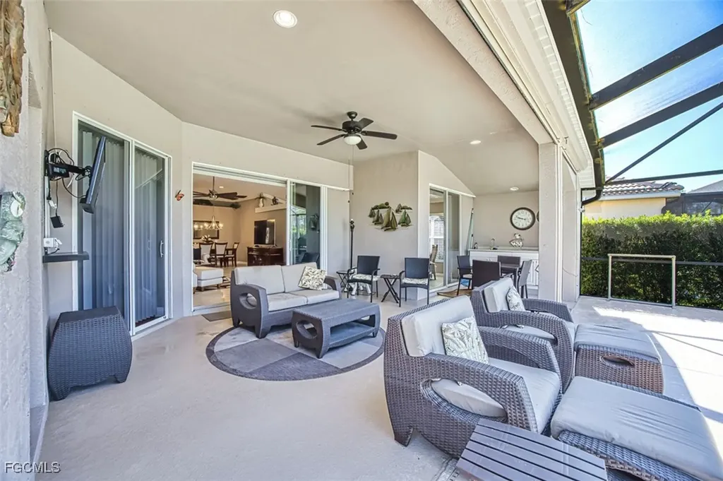9114 Shadow Glen Way Fort Myers FL 33913