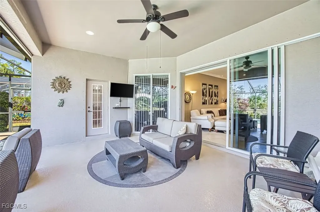 9114 Shadow Glen Way Fort Myers FL 33913