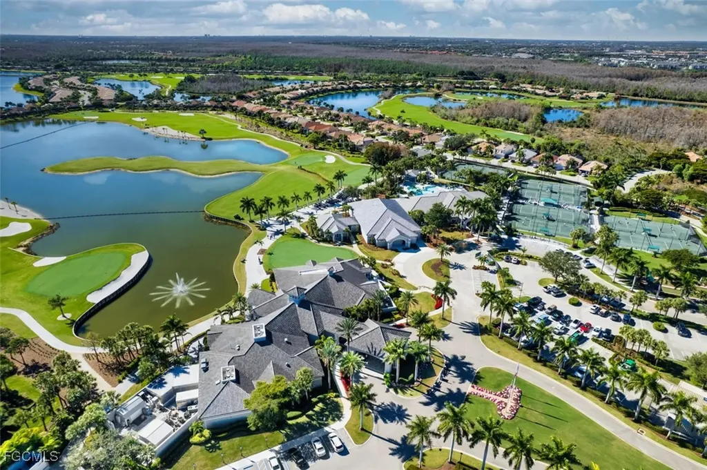9114 Shadow Glen Way Fort Myers FL 33913