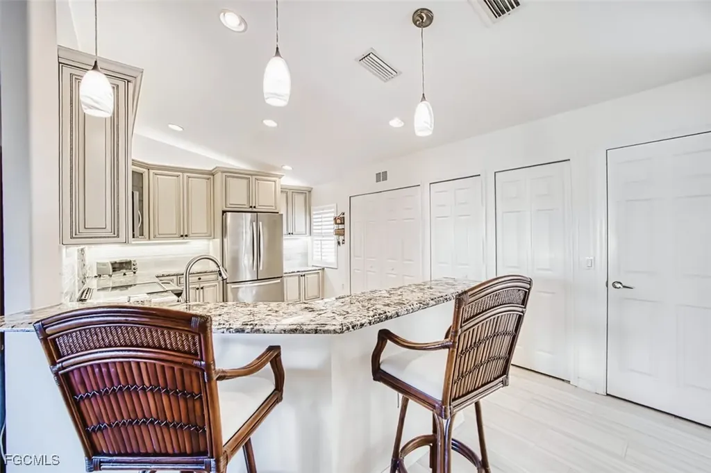 9582 Hemingway Lane Fort Myers FL 33913