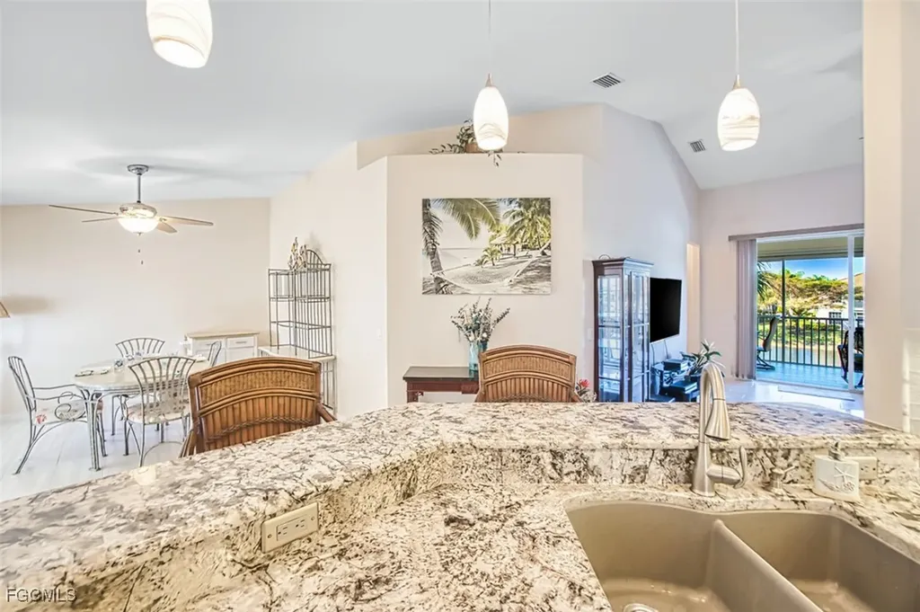 9582 Hemingway Lane Fort Myers FL 33913