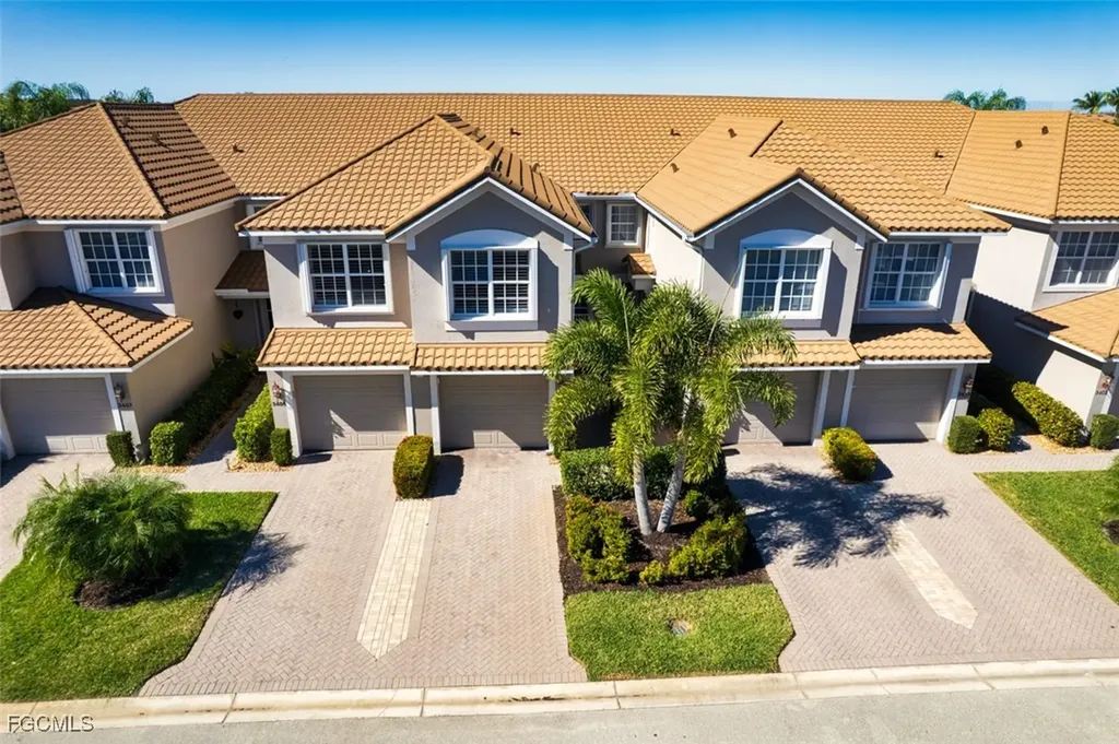 9582 Hemingway Lane Fort Myers FL 33913