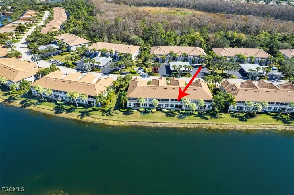 9582 Hemingway Lane Fort Myers FL 33913