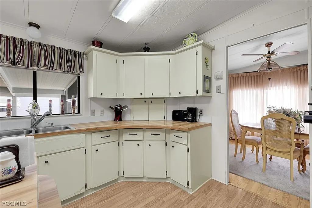 108 Snead Drive North Fort Myers FL 33903